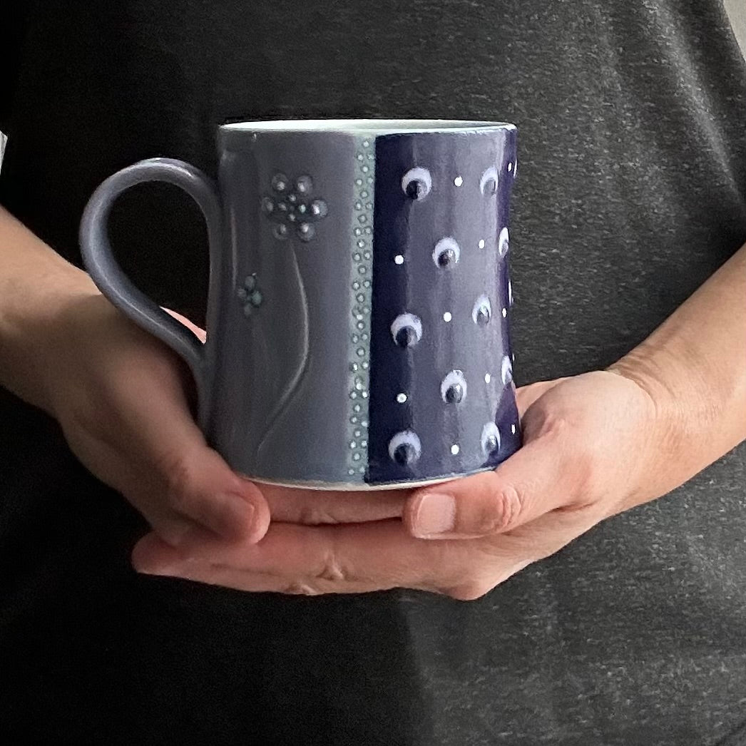 Flower Polka Dot Lavender & Mazarine Mug